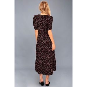 Lulu's Dresses - 🆕 Prairie Serenade Black Floral Midi Dress Lulu's Dresses - 🆕 Prairie Serenade Black Floral Midi Dress